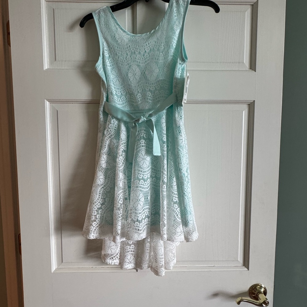 Lace Kids Dress in Mint and White